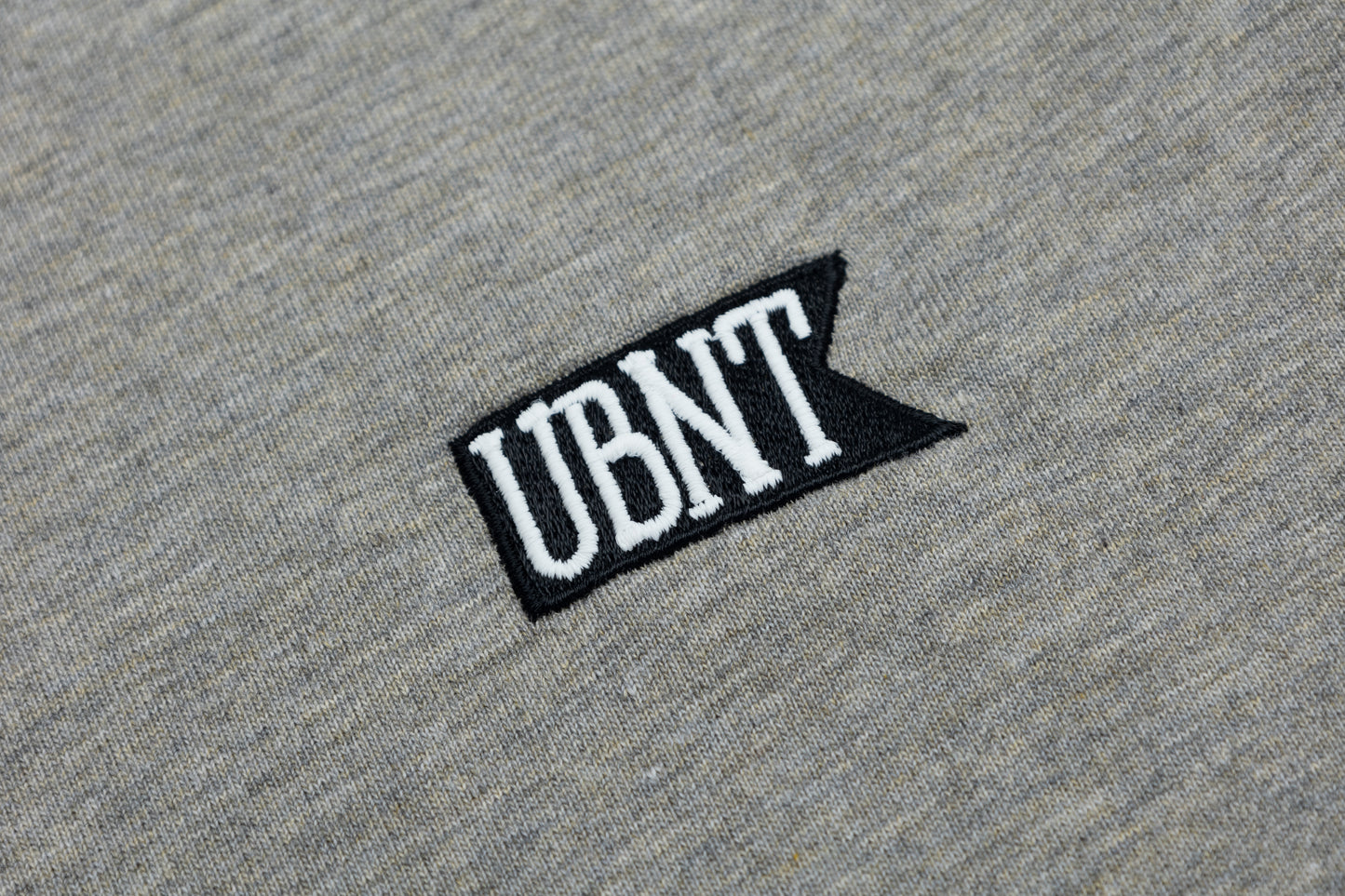 UNBENT 25SS 小旗刺繡短Tee