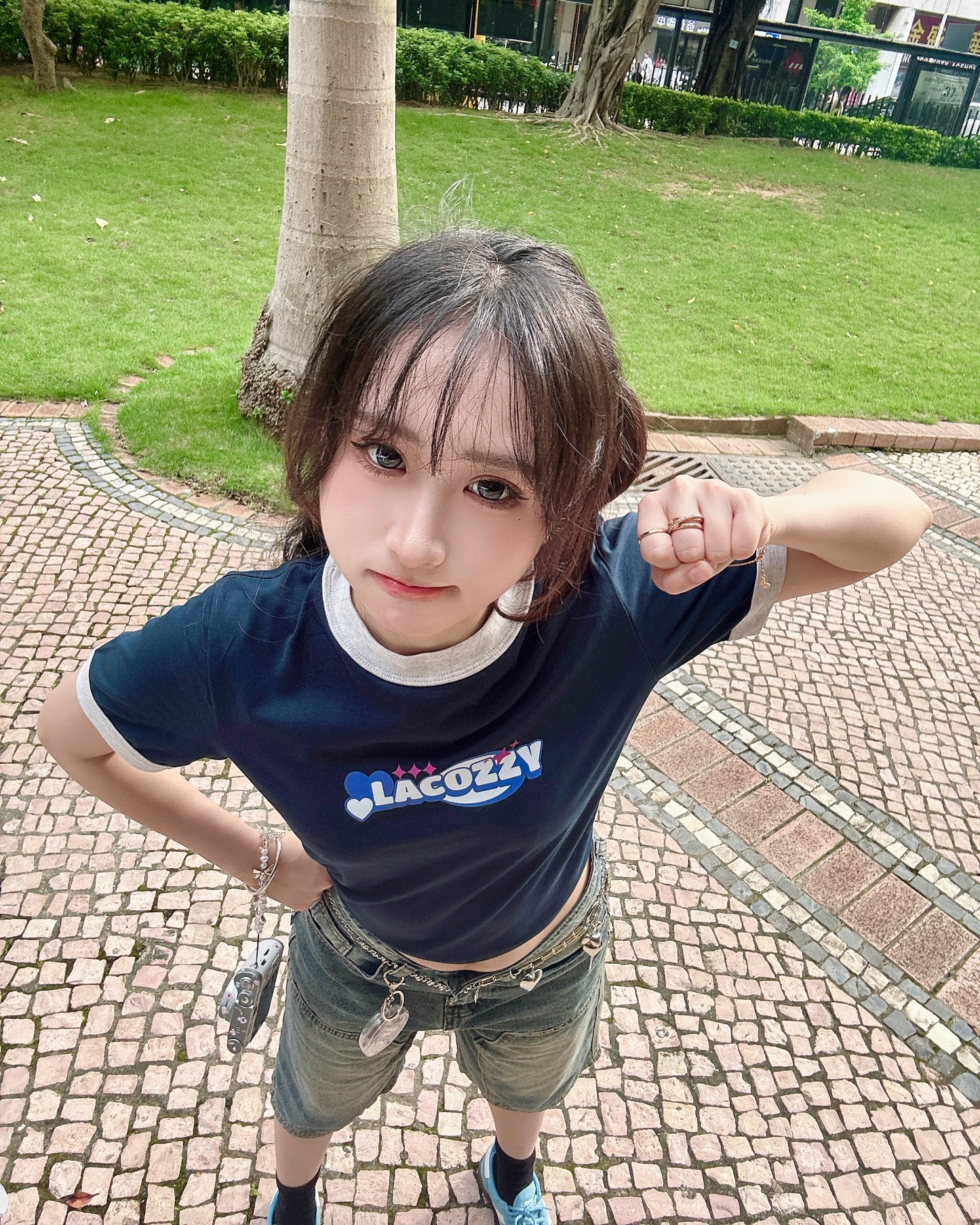 LACOZZY Y2K Logo Tee