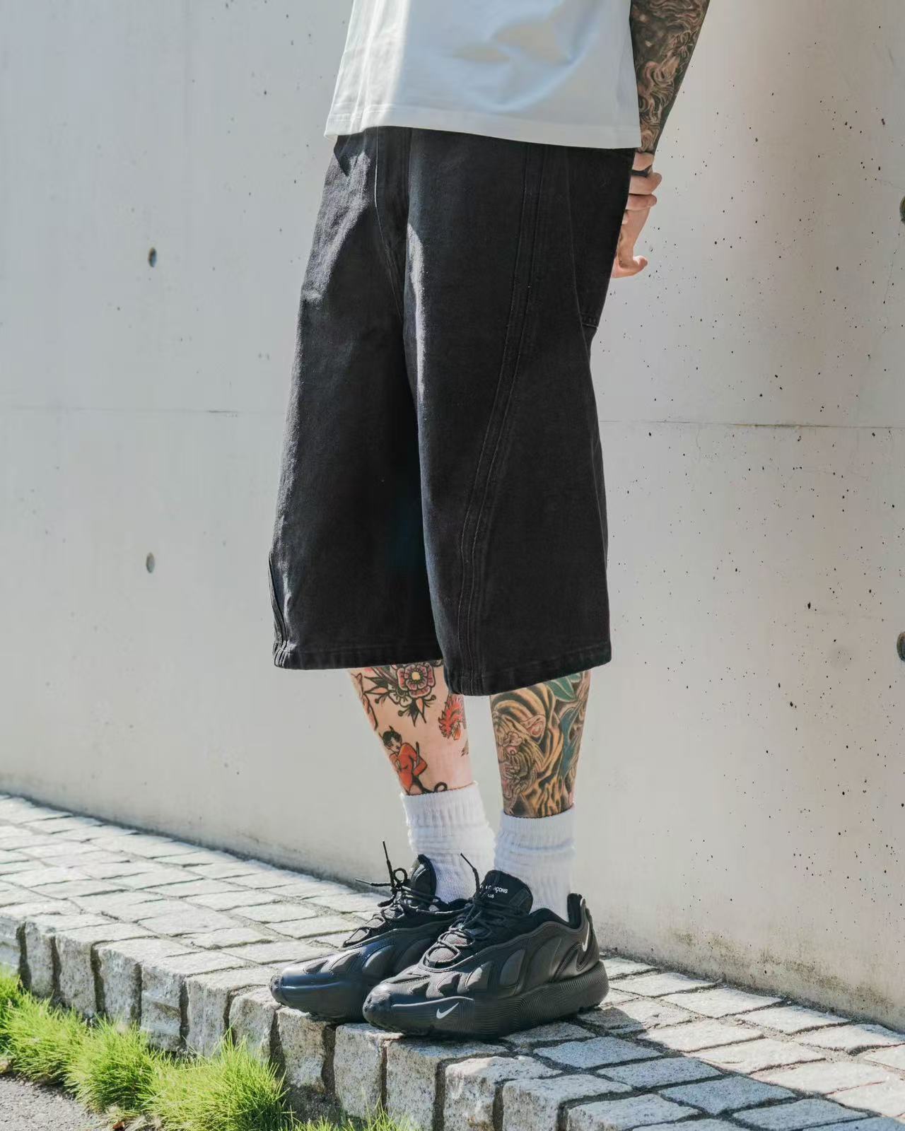 ORDINARY 3D ARC DENIM SHORTS