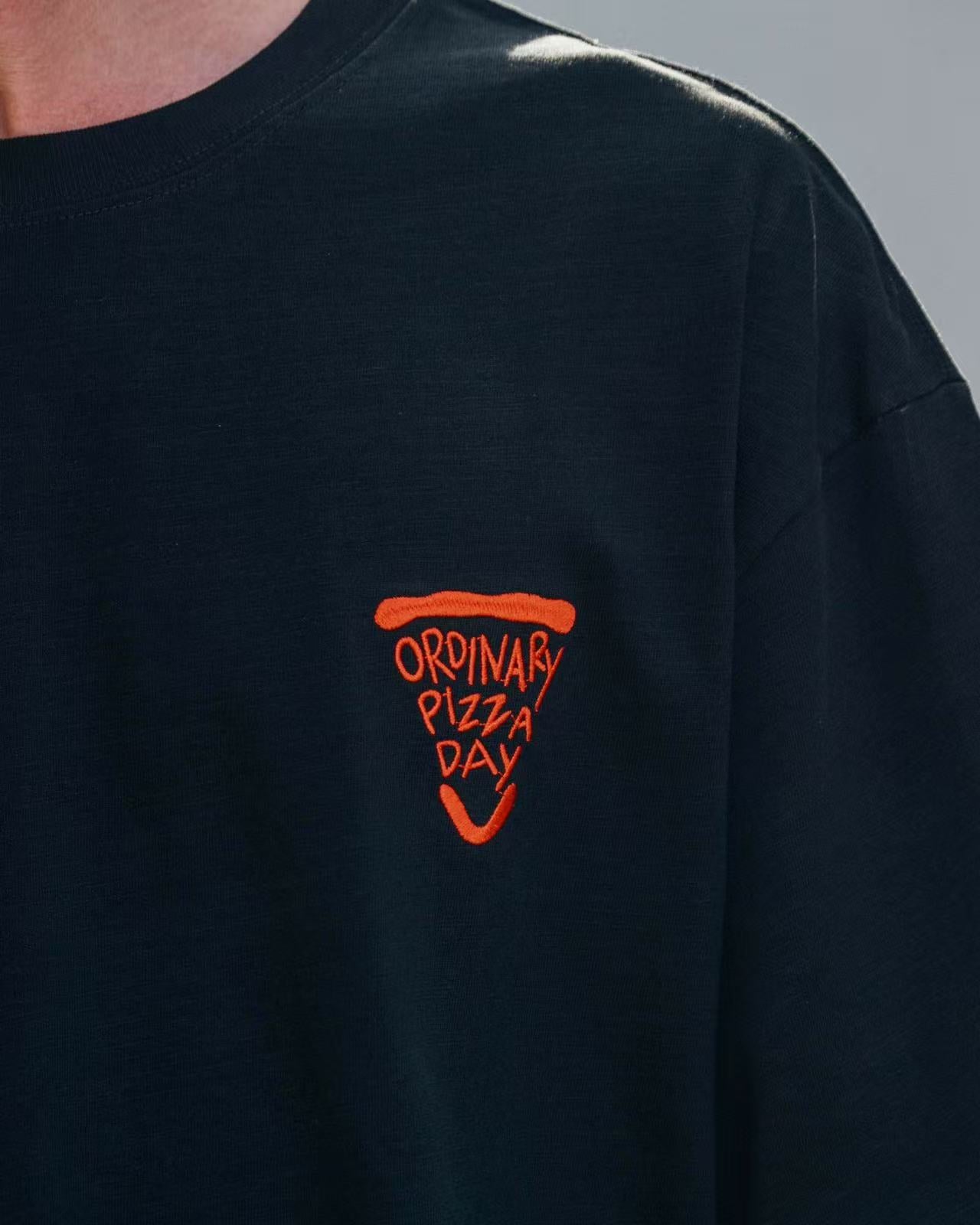 ORDINARY 美式披薩衝浪Tee