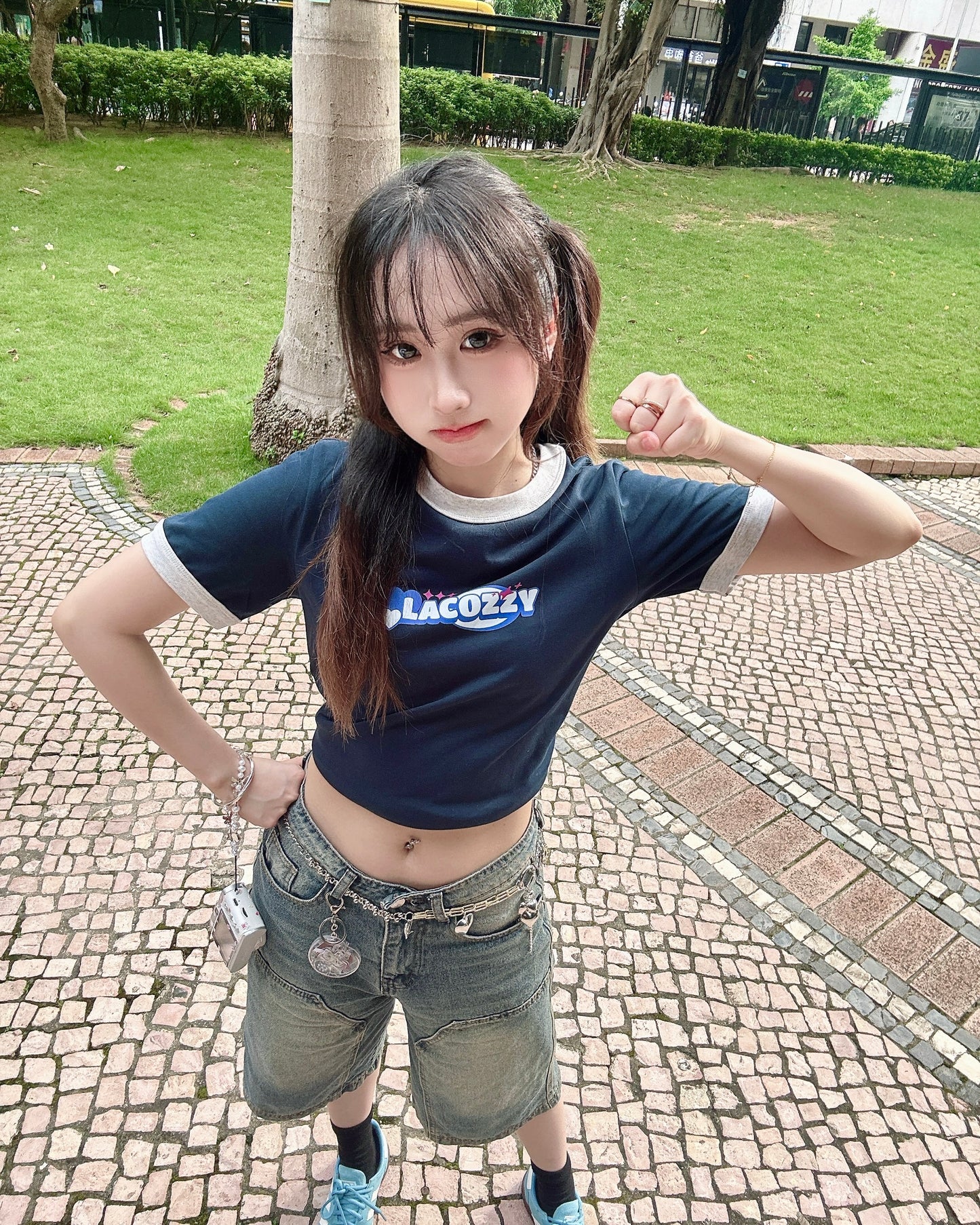 LACOZZY Y2K Logo Tee