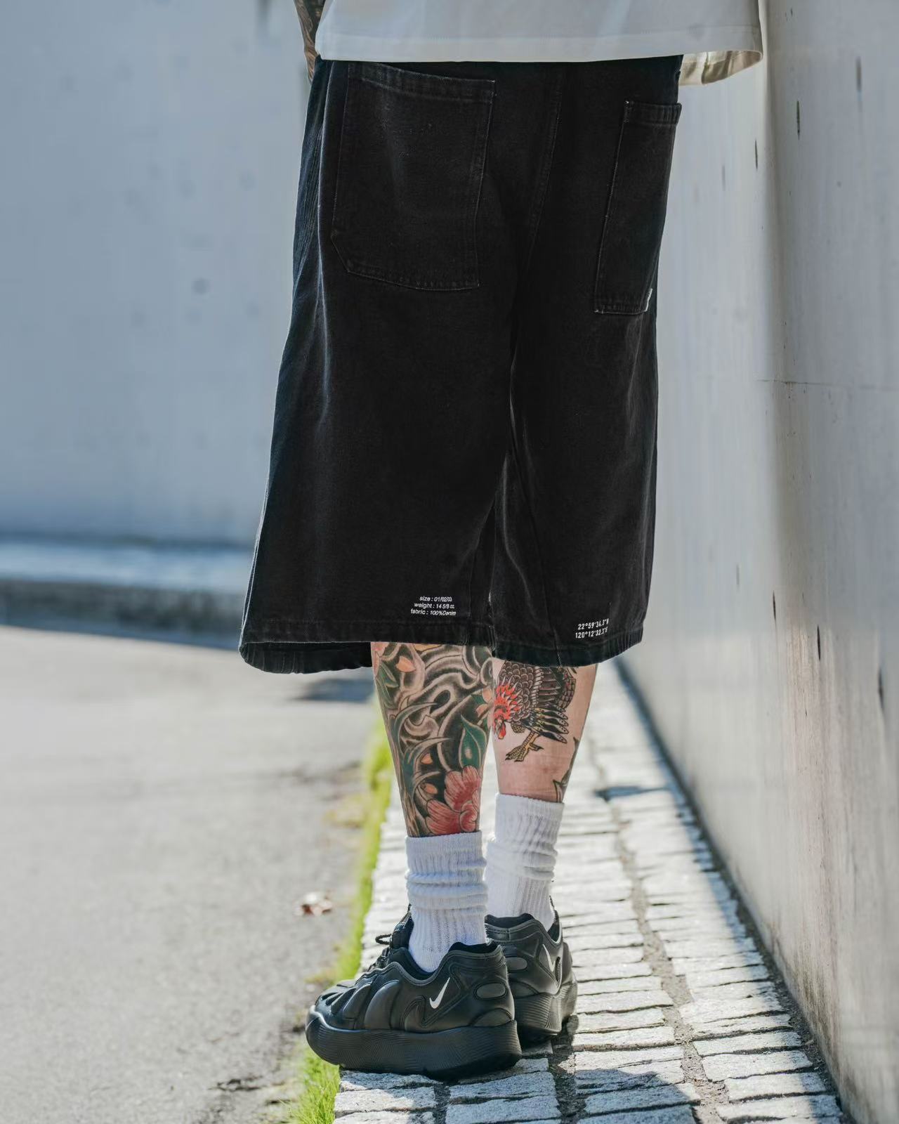 ORDINARY 3D ARC DENIM SHORTS