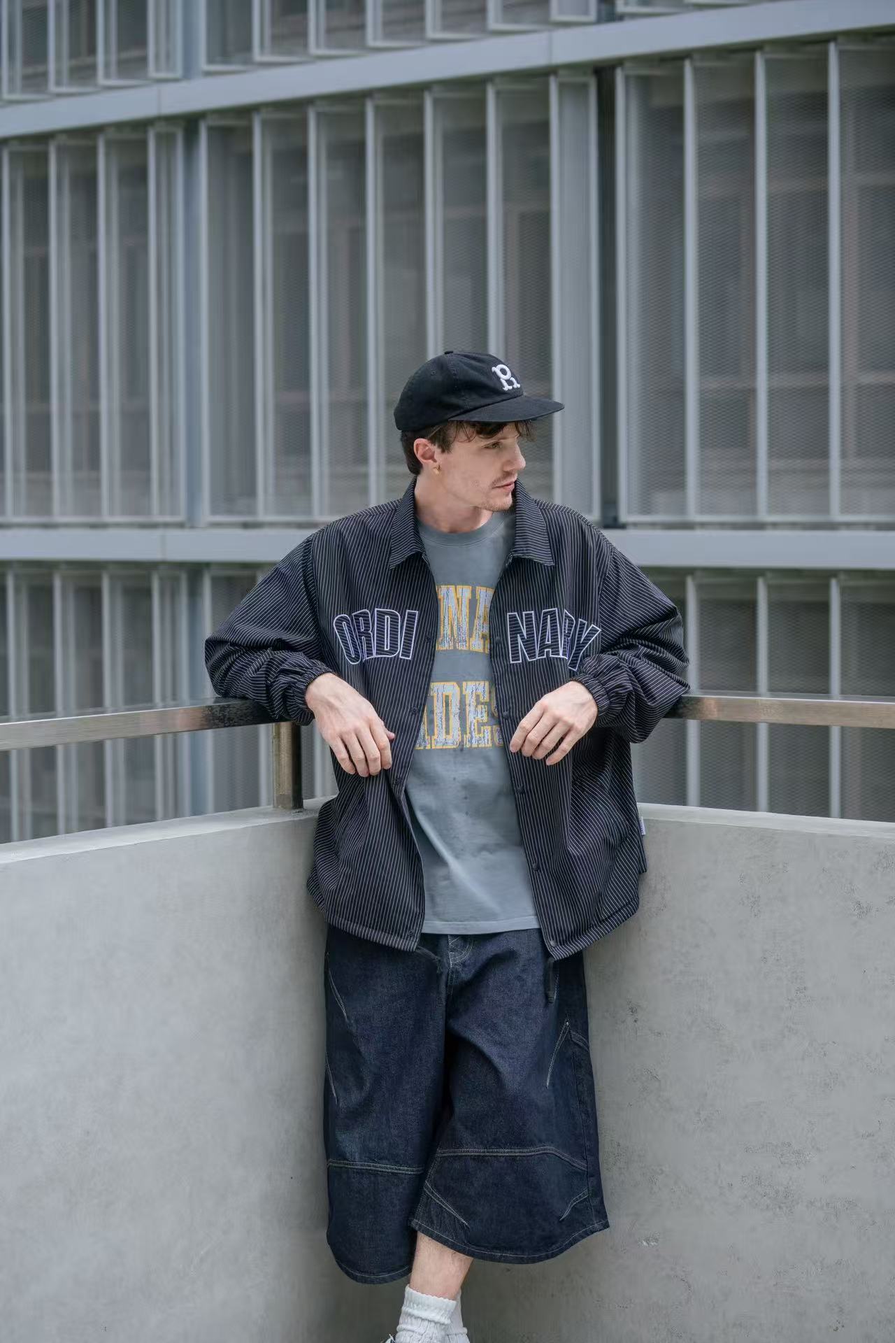 ORDINARY 條紋教練外套