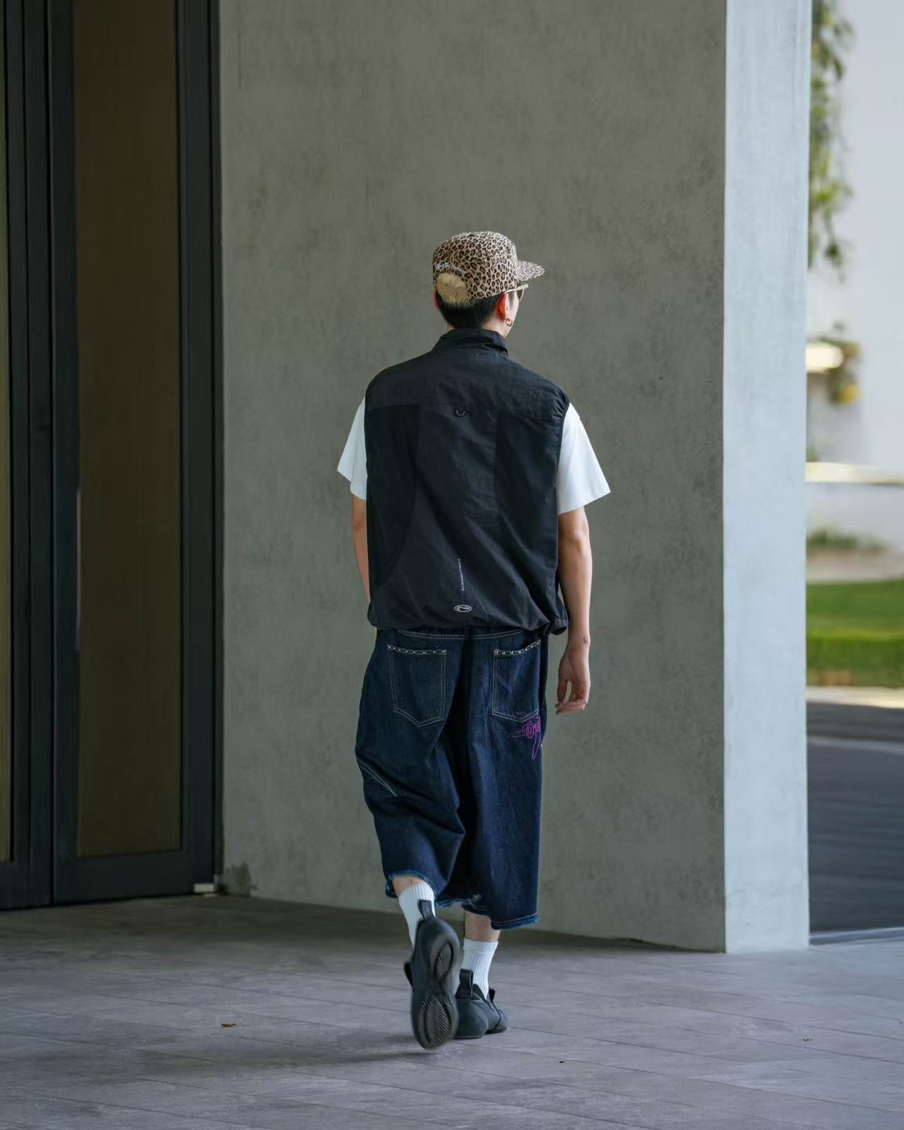 ORDINARY 機能拼接背心