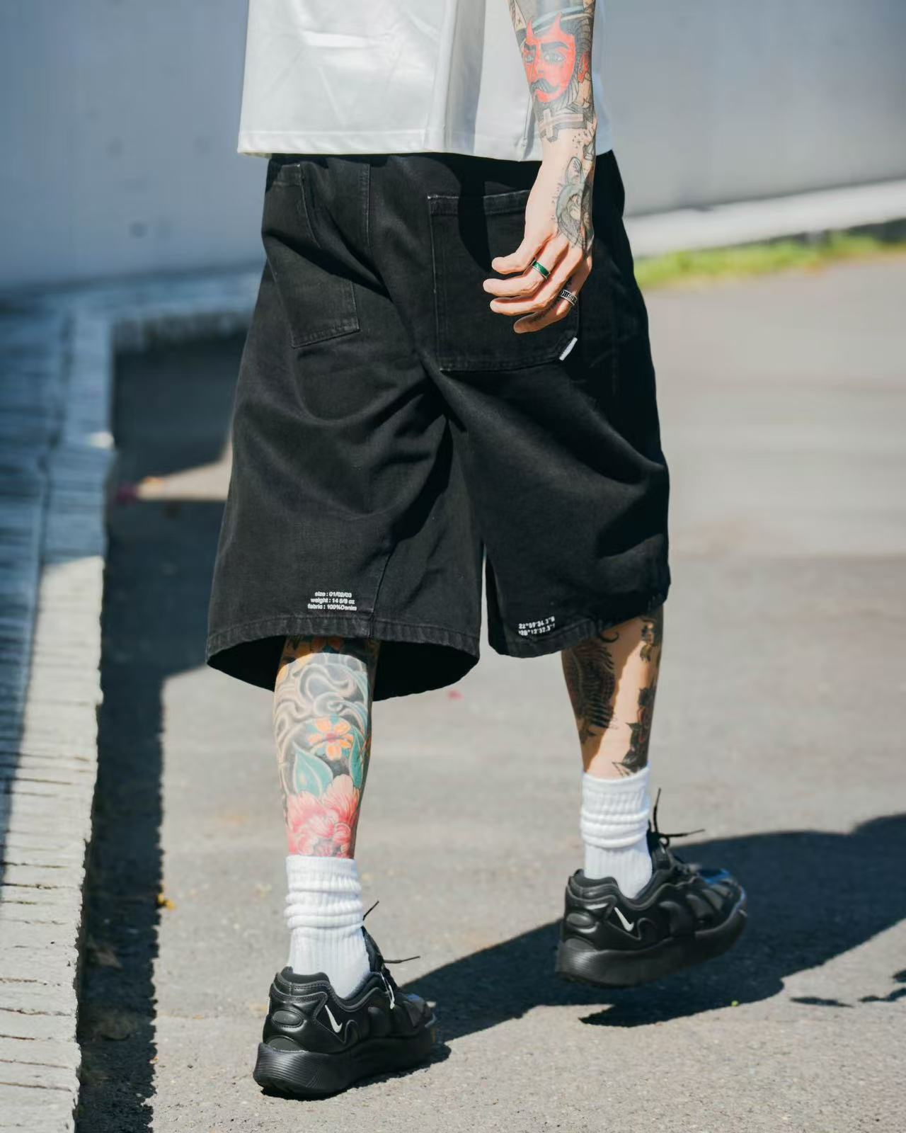 ORDINARY 3D ARC DENIM SHORTS