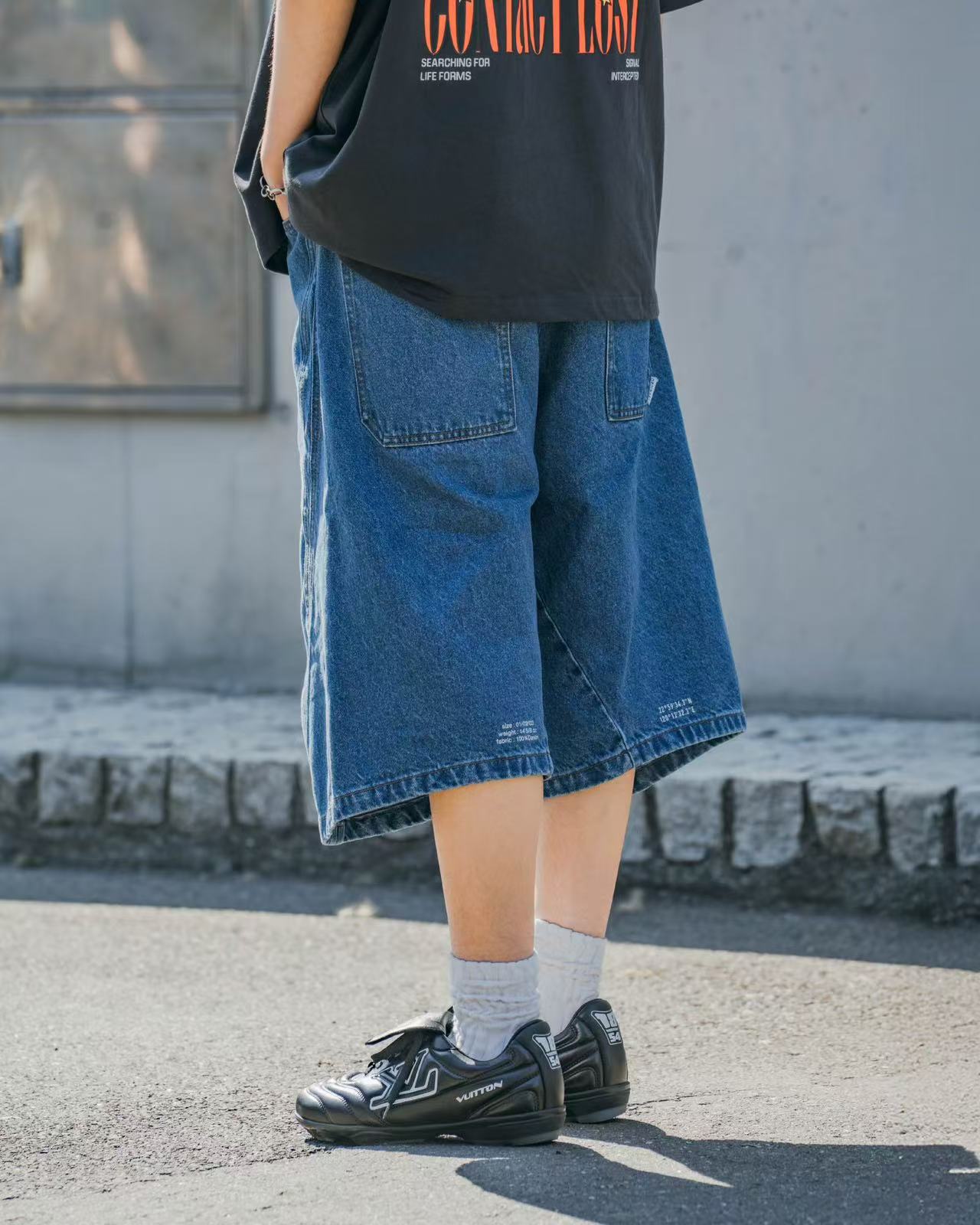 ORDINARY 3D ARC DENIM SHORTS