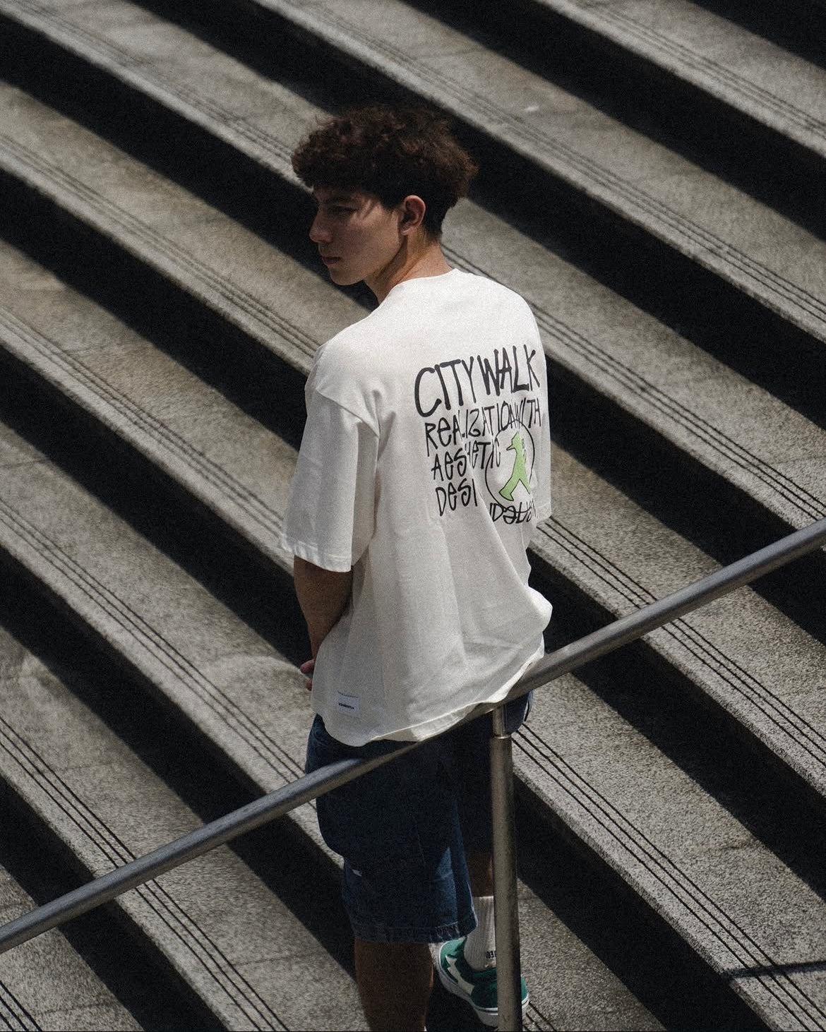 IDE City Walk Tee/小人物短Tee