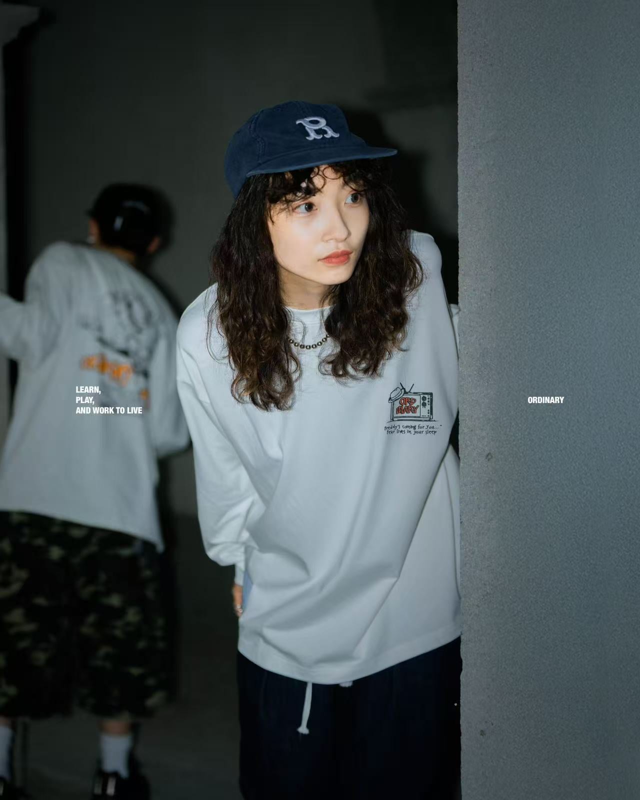 ORDINARY 美式驚慄電影插畫長Tee