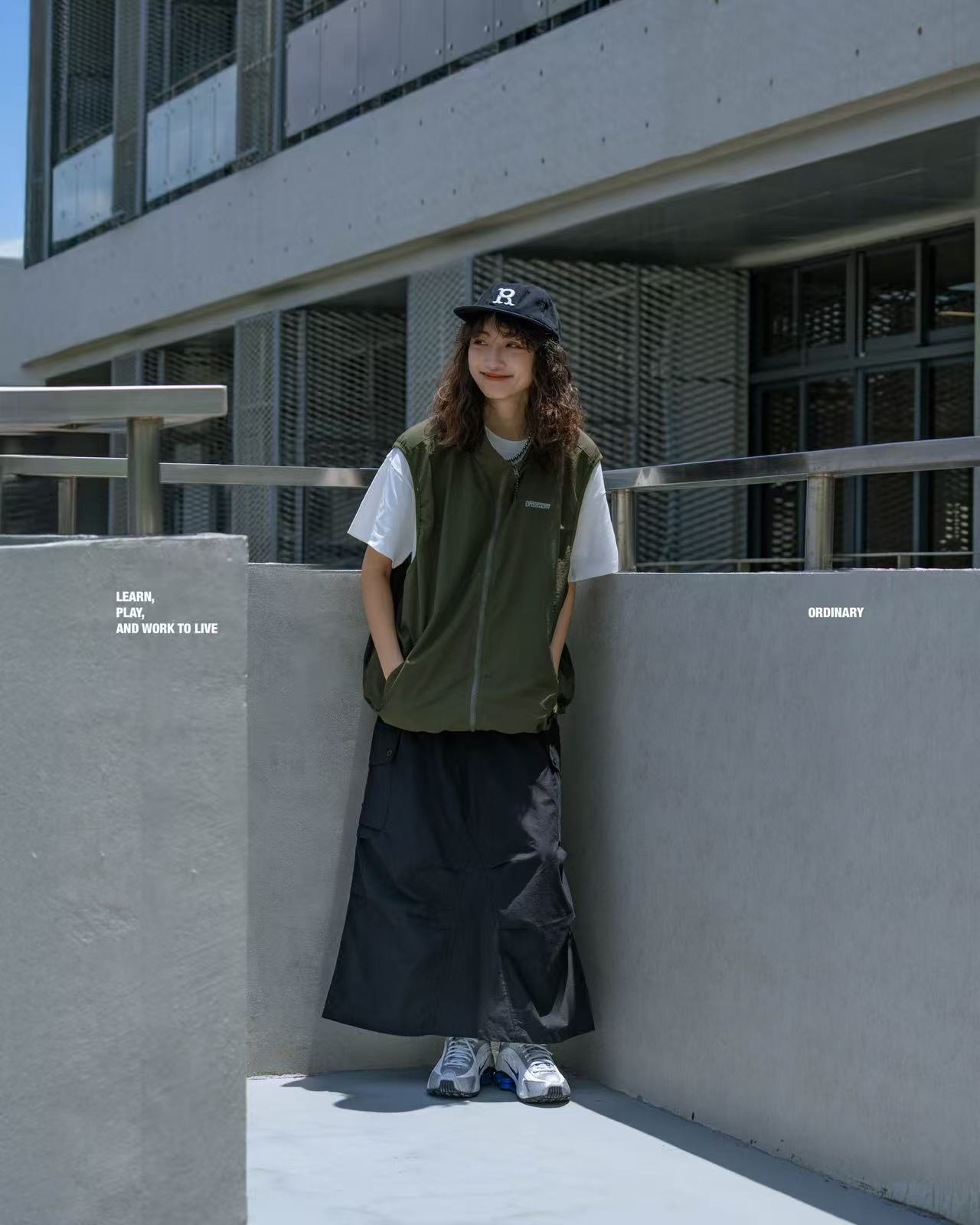 ORDINARY 機能拼接背心