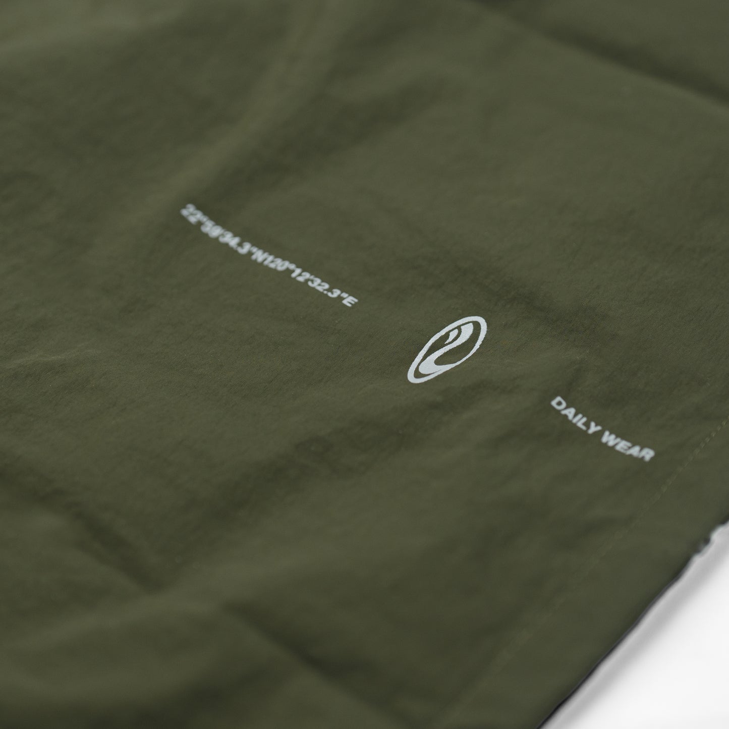 ORDINARY 機能拼接背心