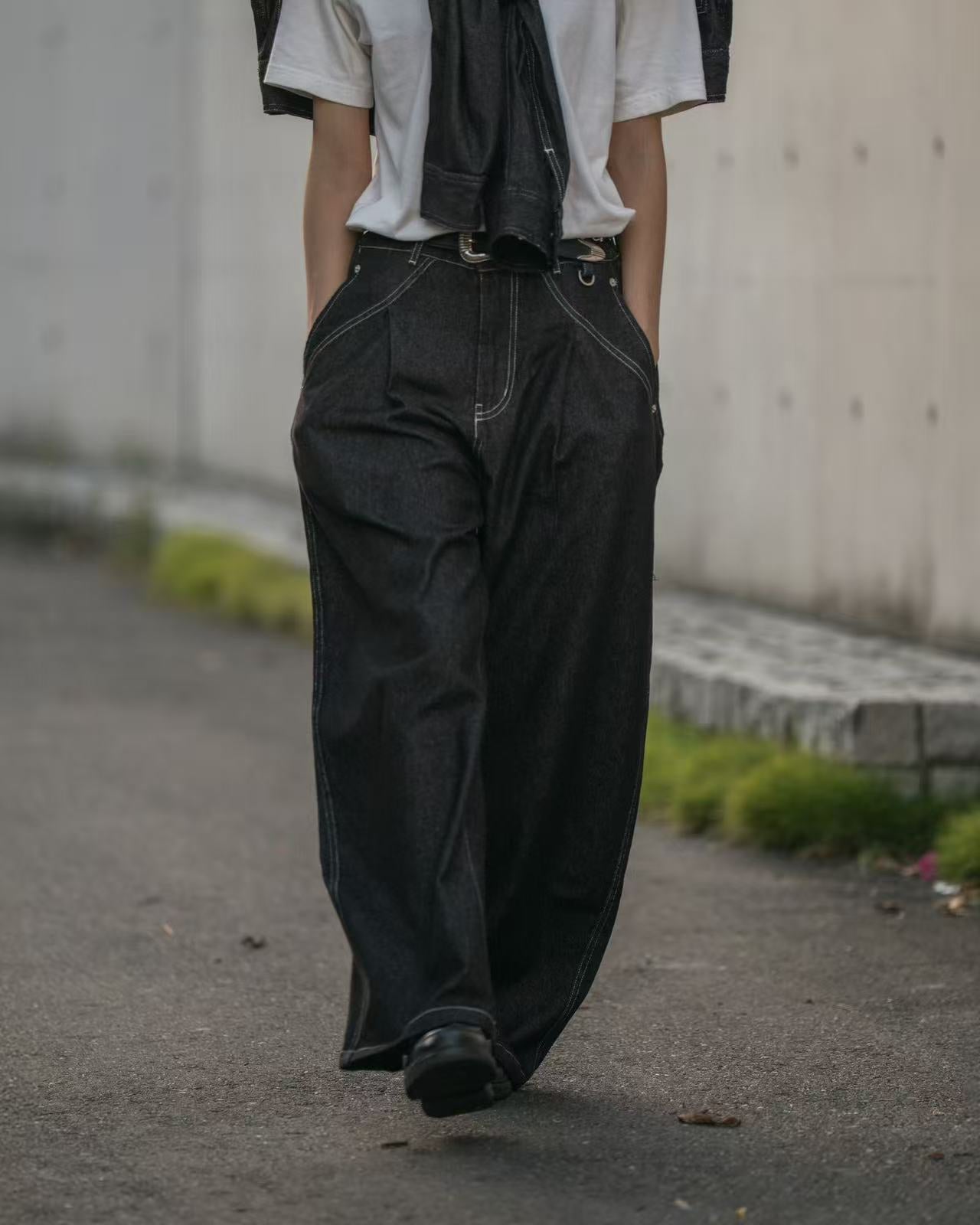 ORDINARY 原色丹寧弧度牛仔褲