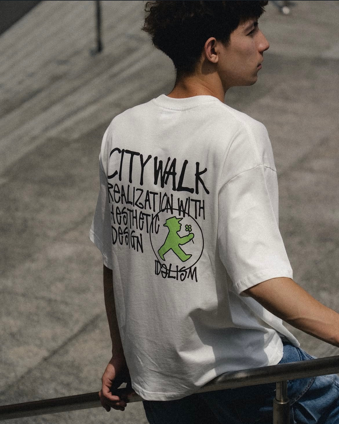 IDE City Walk Tee/小人物短Tee