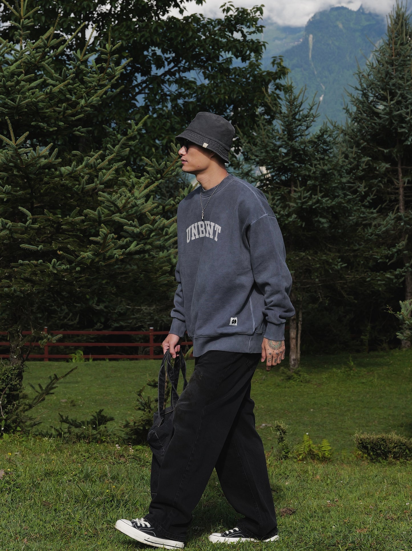 UNBENT 25AW 洗水做舊logo圓領衛衣