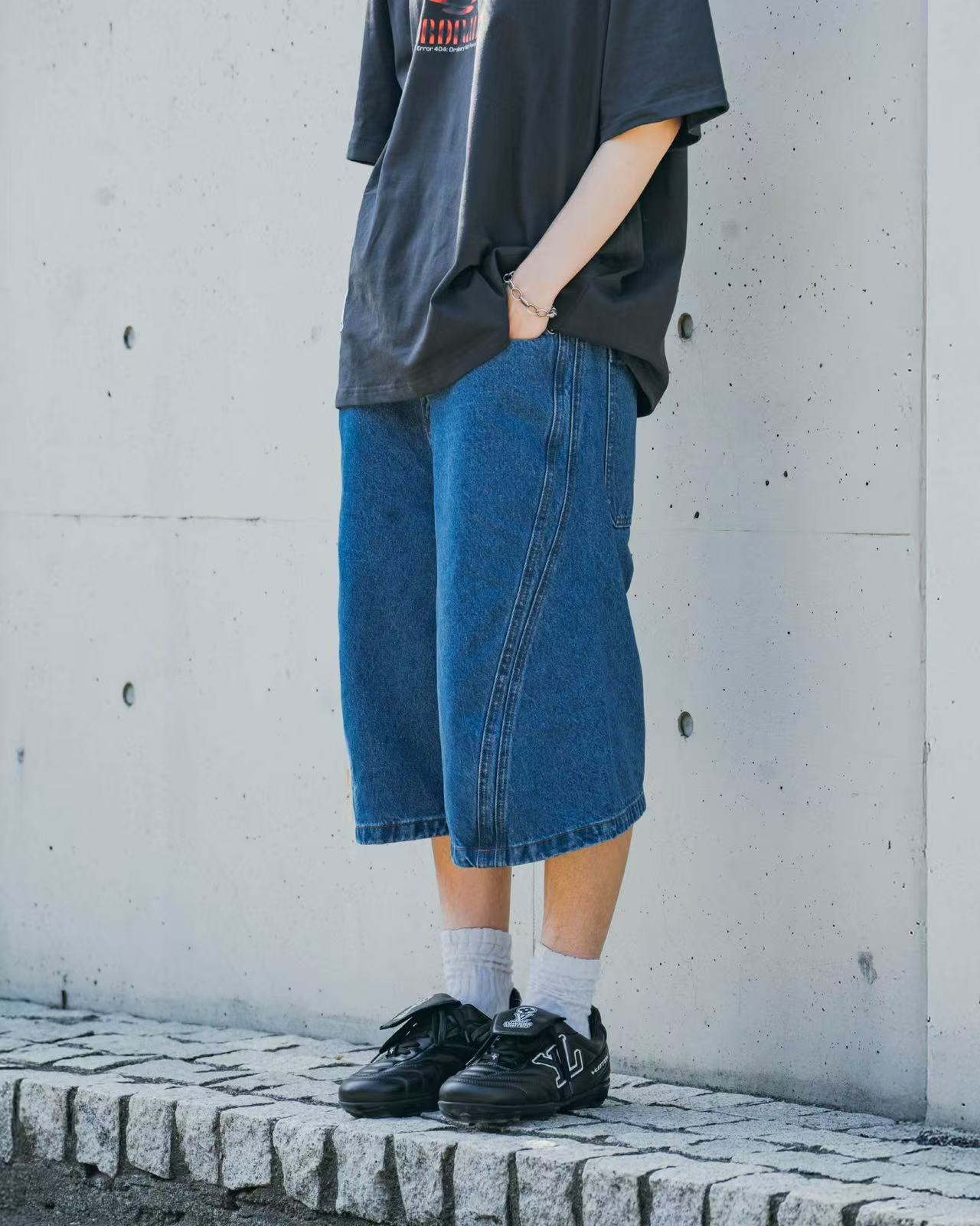 ORDINARY 3D ARC DENIM SHORTS
