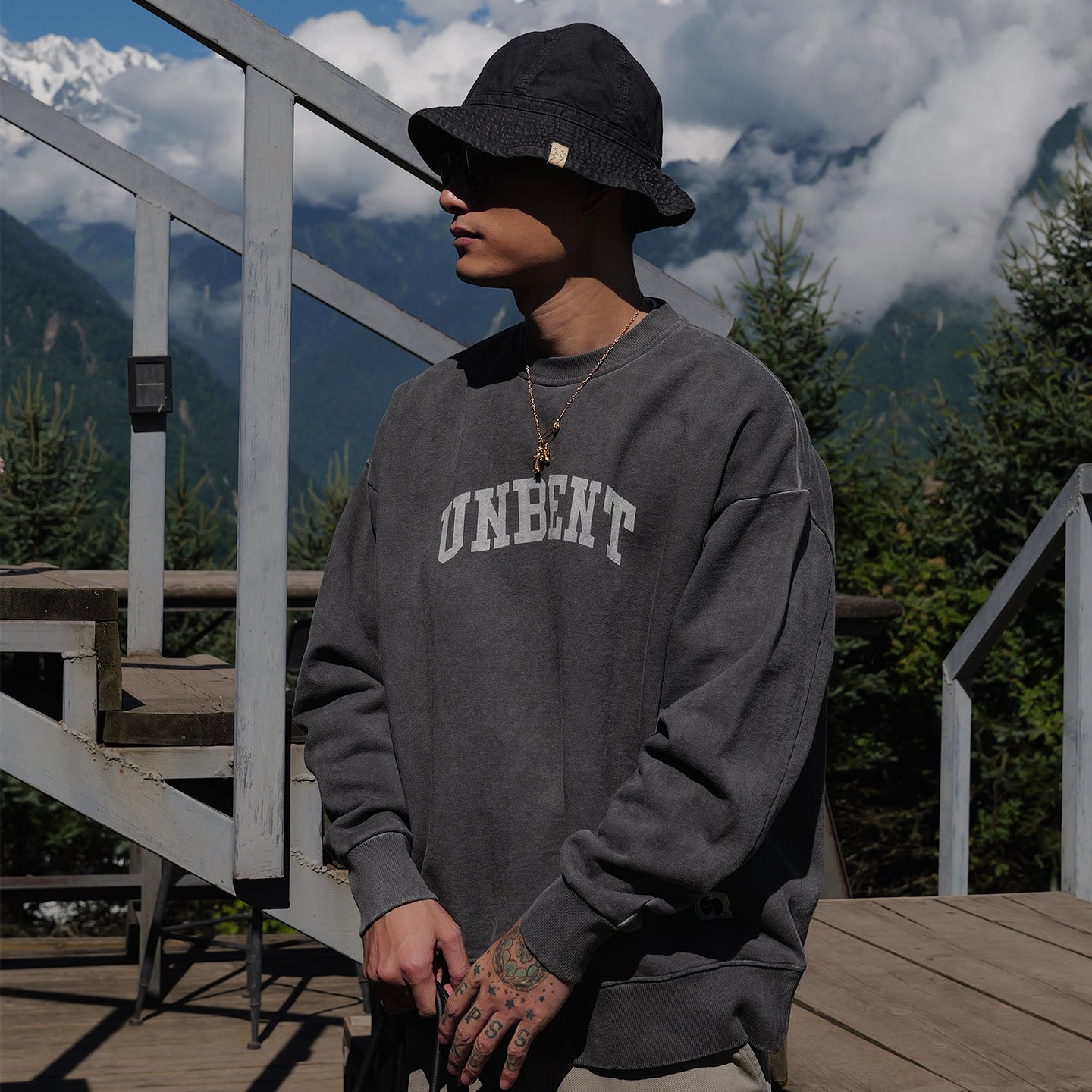 UNBENT 25AW 洗水做舊logo圓領衛衣