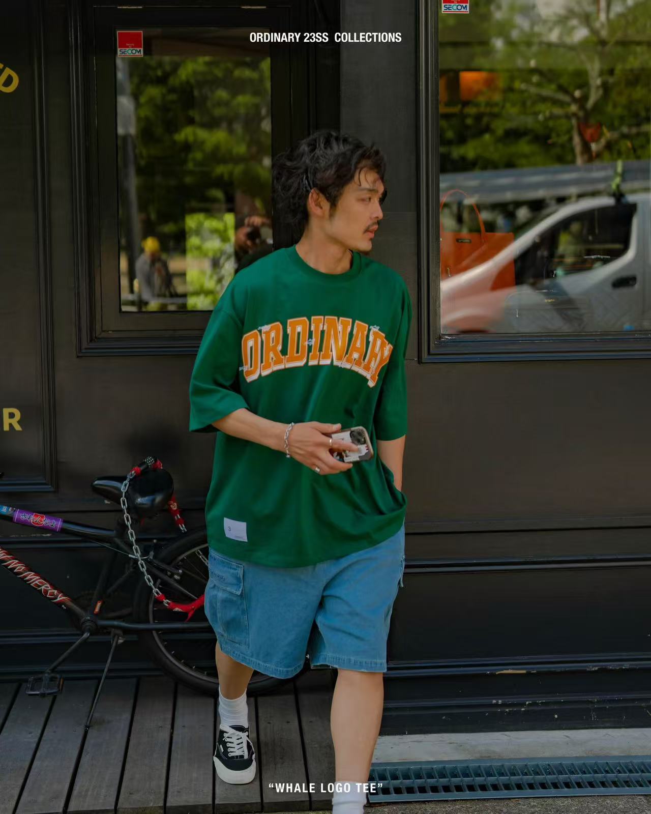 ORDINARY 經典大學字刺繡鯨魚LOGO短tee