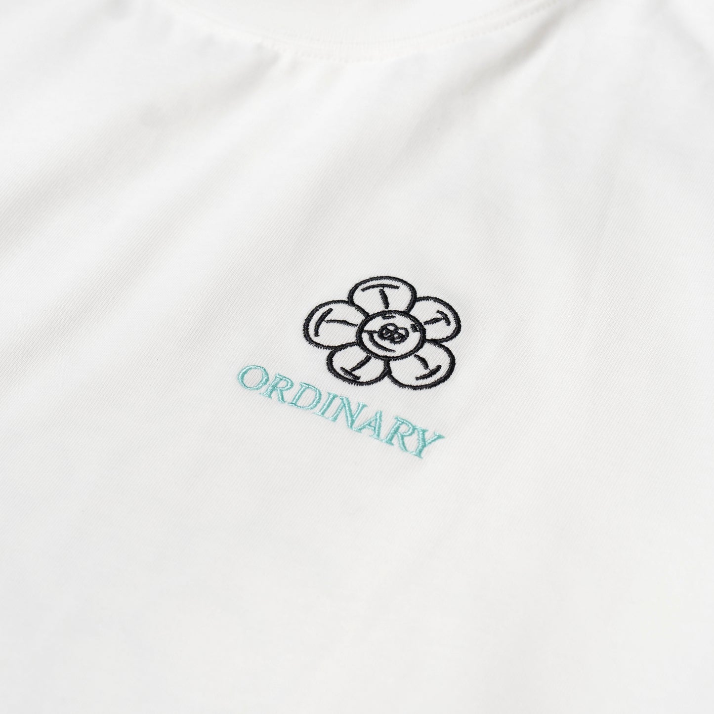 ORDINARY 手繪花朵塗鴉短Tee