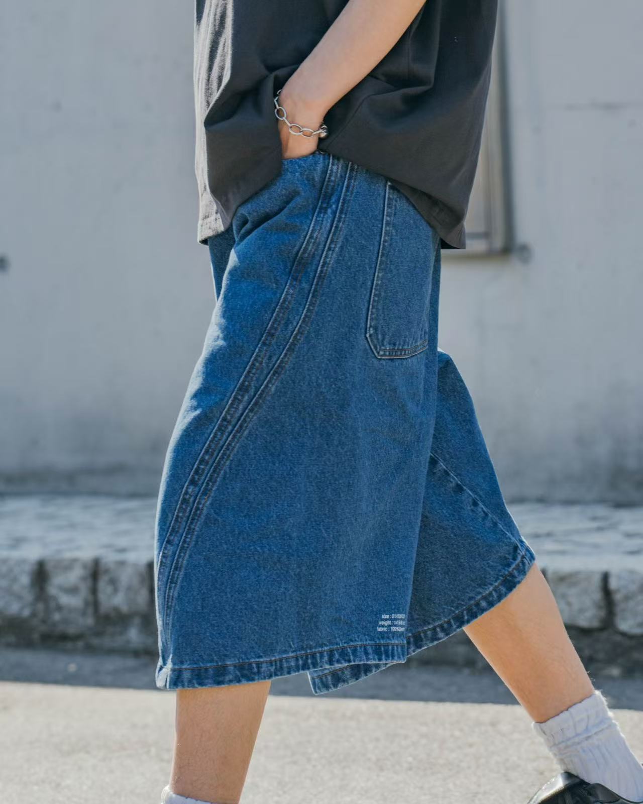 ORDINARY 3D ARC DENIM SHORTS